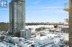 1111 - 111 CHAMPAGNE AVENUE S Ottawa