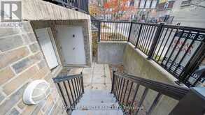 1004 - 125 GEORGE APPLETON WAY Toronto