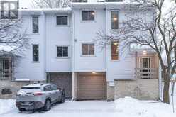 2 LYNDEN CIRCLE Halton Hills