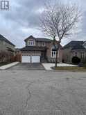 5 SANDCHERRY AVENUE Markham