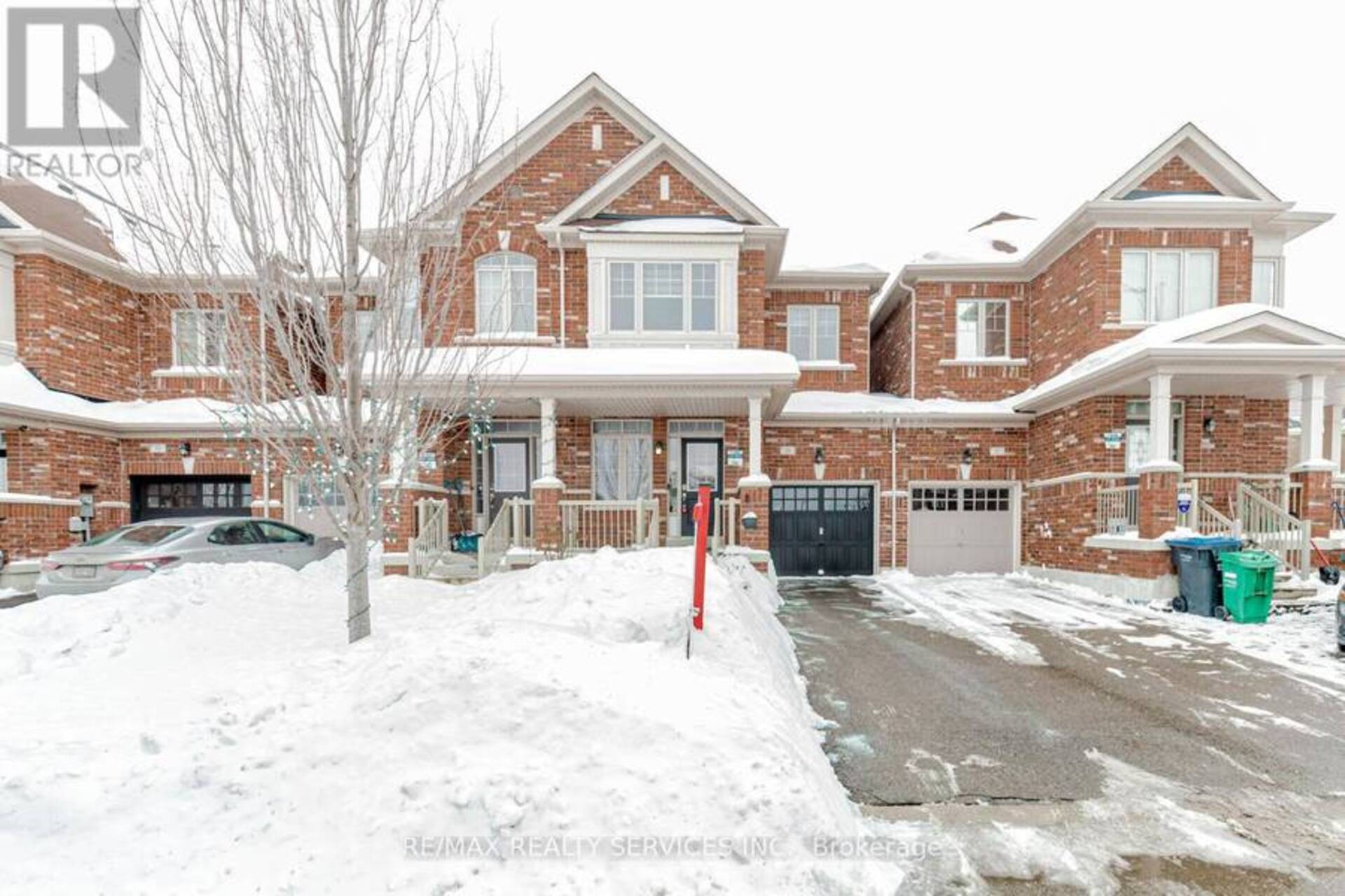 29 KEMPENFELT TRAIL Brampton