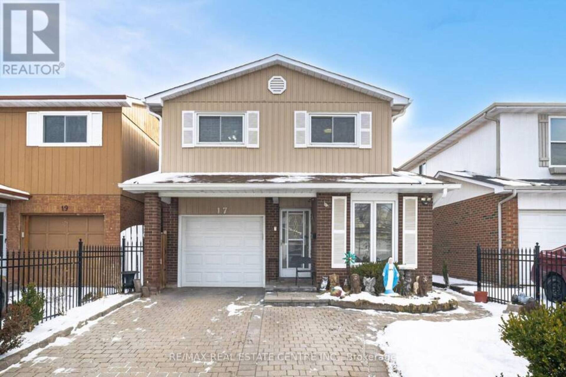 17 ASHURST CRESCENT Brampton