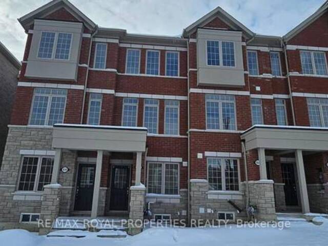 937 CROWSNEST HOLLOW Pickering Ontario