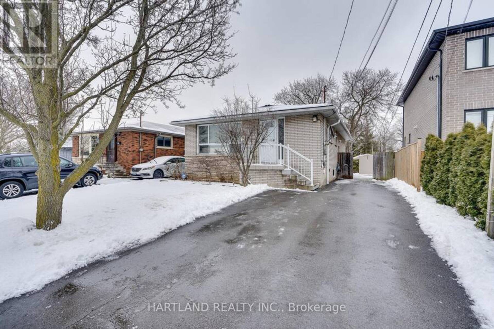 11 MAITLAND AVENUE Hamilton