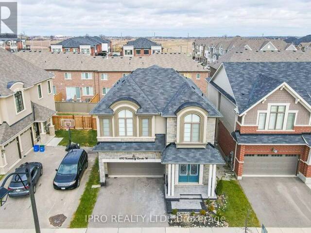 692 KENNEDY CIRCLE Milton Ontario