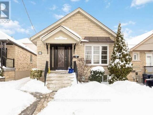 MAIN - 414 HARVIE AVENUE Toronto Ontario