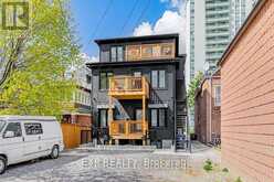 5 - 679 DOVERCOURT ROAD Toronto