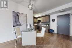 402 - 38 FOREST MANOR ROAD Toronto