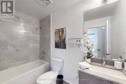 402 - 38 FOREST MANOR ROAD Toronto