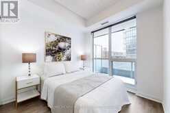 402 - 38 FOREST MANOR ROAD Toronto