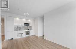 616 - 75 CANTERBURY PLACE Toronto