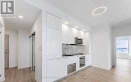 616 - 75 CANTERBURY PLACE Toronto