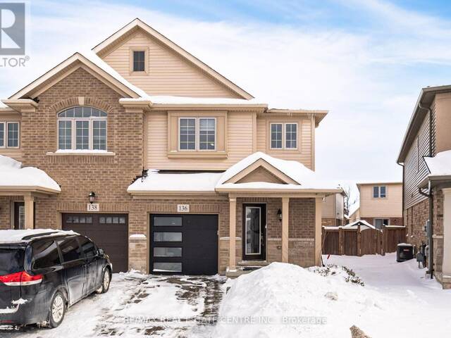 136 WESTBANK TRAIL Hamilton Ontario