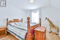 1153 GLENGARRY LANDING ROAD S Springwater