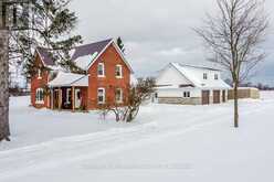 1153 GLENGARRY LANDING ROAD S Springwater