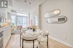 317 - 32 FOREST MANOR ROAD Toronto