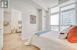 317 - 32 FOREST MANOR ROAD Toronto