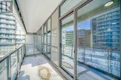 317 - 32 FOREST MANOR ROAD Toronto