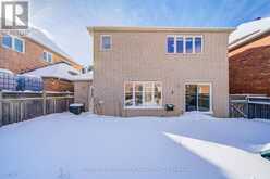 83 STONECHURCH CRESCENT Markham