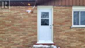 1007 EARL CRESCENT Burlington