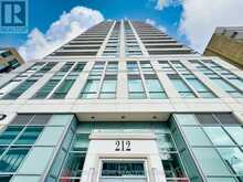 502 - 212 EGLINTON AVENUE E Toronto