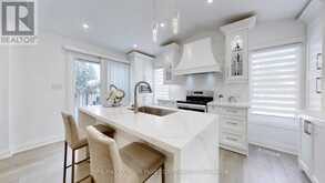 7159 SPYGLASS CRESCENT Mississauga