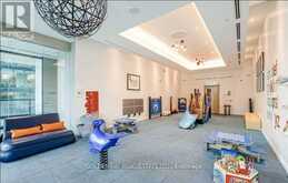 2211 - 100 HARBOUR STREET Toronto