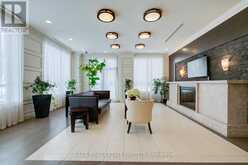 311 - 35 SARANAC BOULEVARD Toronto