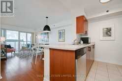 311 - 35 SARANAC BOULEVARD Toronto