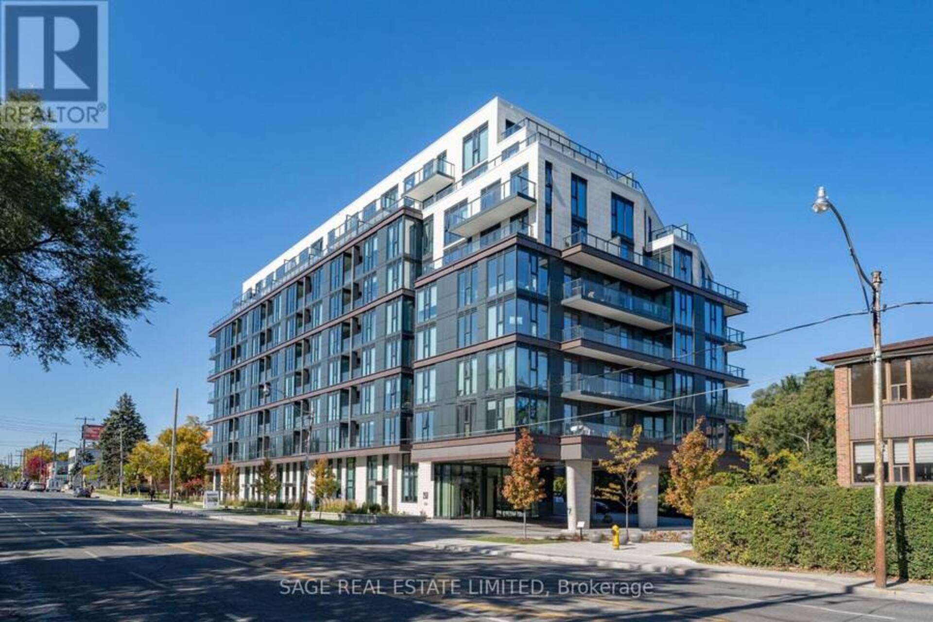 703 - 250 LAWRENCE AVENUE W Toronto