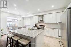 12 DEEP RIVER LANE S Richmond Hill