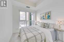 805 - 405 DUNDAS STREET W Oakville