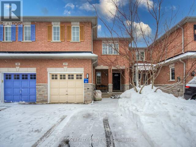 2479 NEWCASTLE CRESCENT Oakville Ontario