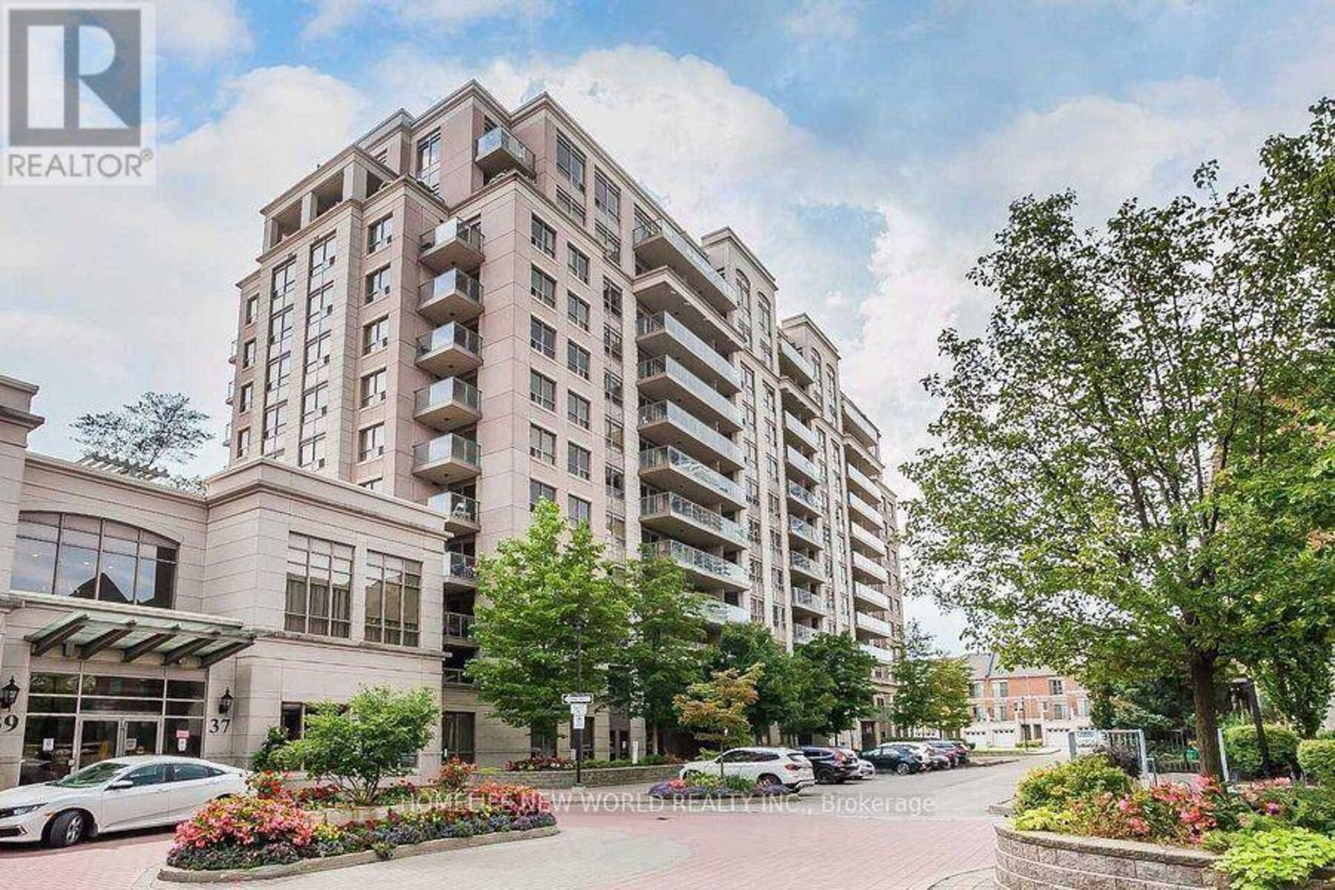 105 - 39 GALLERIA PARKWAY Markham