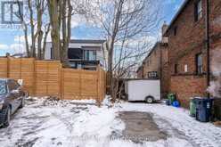 UPPER - 10 CASTLEVIEW AVENUE Toronto