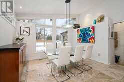 11 BAYHAMPTON COURT Toronto