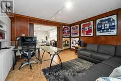 11 BAYHAMPTON COURT Toronto