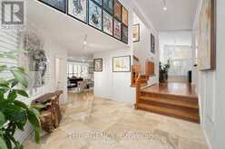 11 BAYHAMPTON COURT Toronto