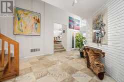 11 BAYHAMPTON COURT Toronto