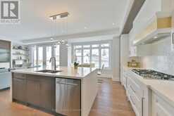 39 AMSTERDAM AVENUE Toronto