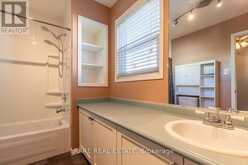 28 - 120 D'AMBROSIO DRIVE Barrie