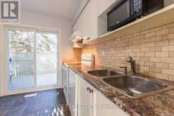 28 - 120 D'AMBROSIO DRIVE Barrie