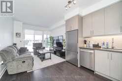 302 - 85 ONEIDA CRESCENT Richmond Hill