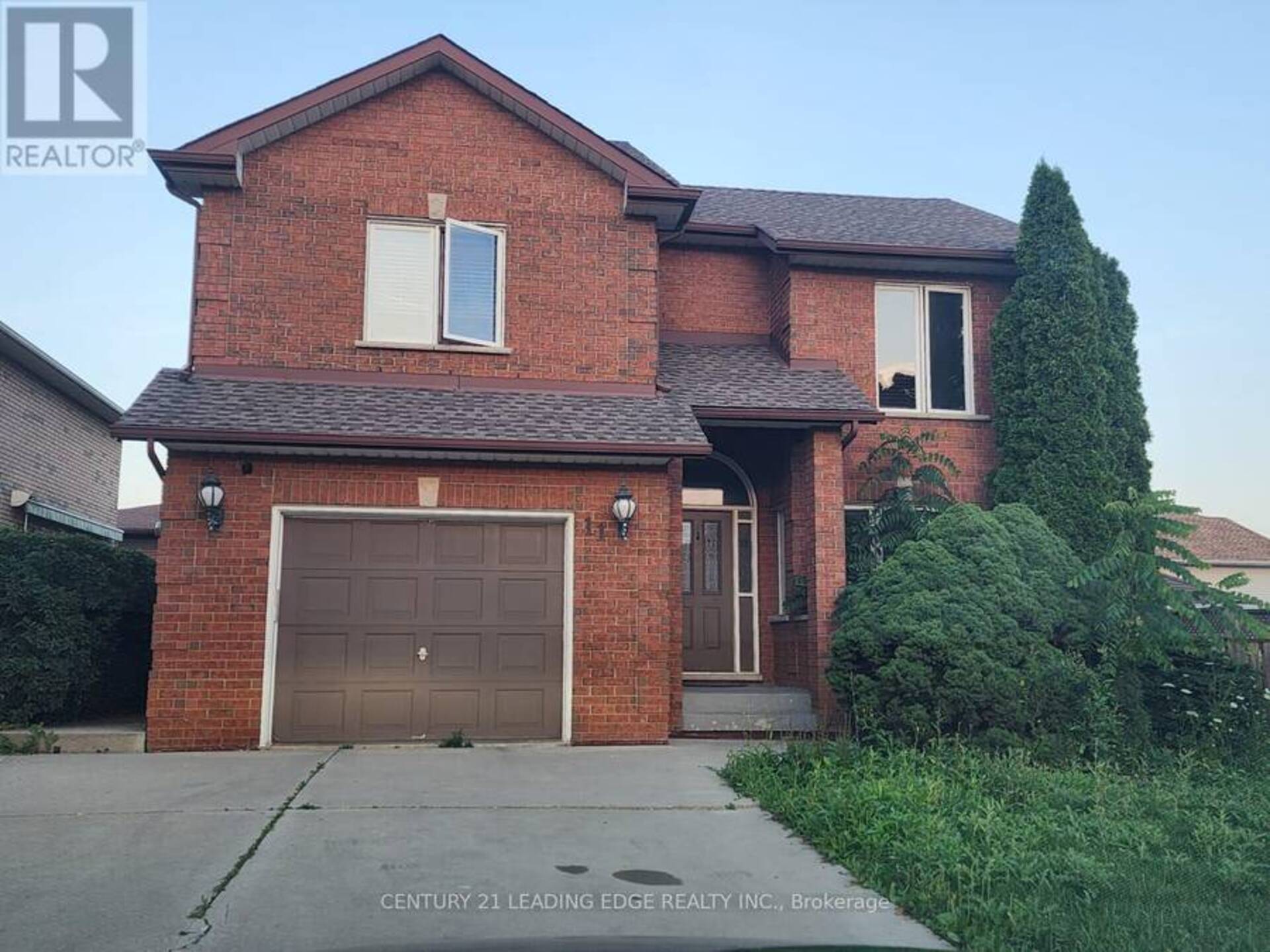 11 WESTLAWN DRIVE Hamilton