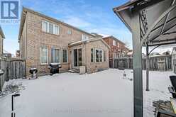 32 AMBERWING LANDING Bradford/West Gwillimbury