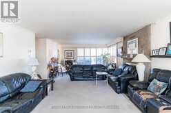 89 PORTAGE AVENUE Toronto