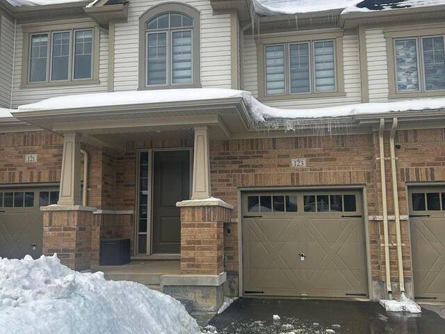 123 BROADACRE DRIVE Kitchener Ontario