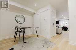 909 - 16 LAIDLAW STREET Toronto