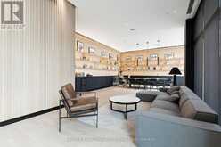 423 - 2720 DUNDAS STREET W Toronto