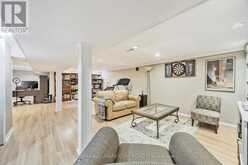 1 RAMSDEN CRESCENT East Gwillimbury